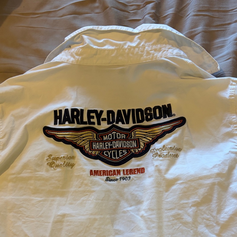Harley-Davidson Classic White Button-Up Shirt - Picture 5 of 6